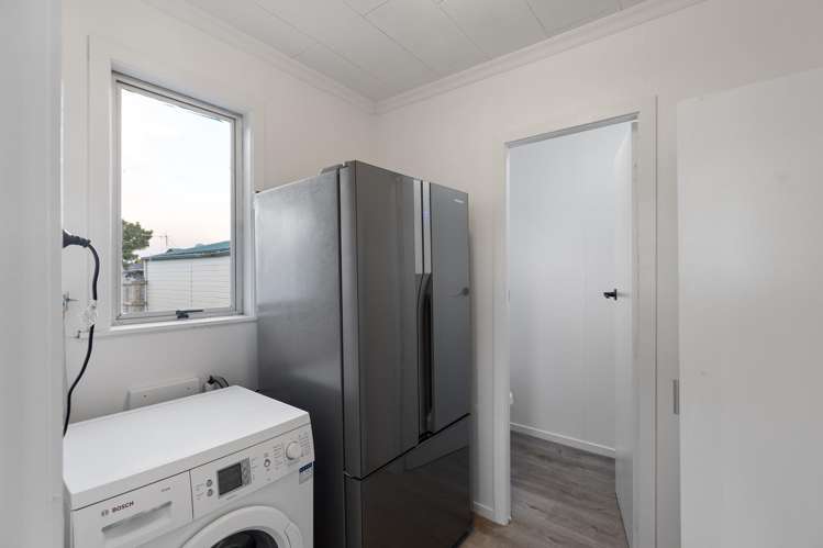 256 Tremaine Avenue Highbury_20