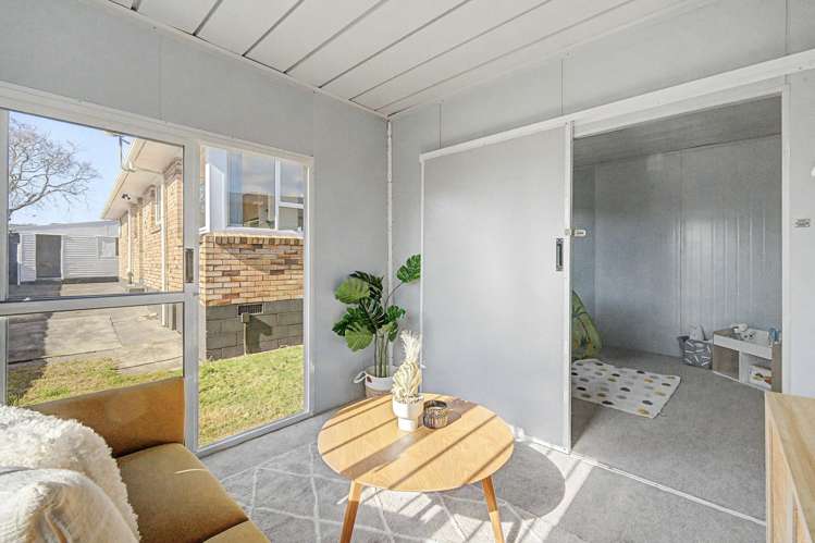 84 Skipton Street Mangere East_24