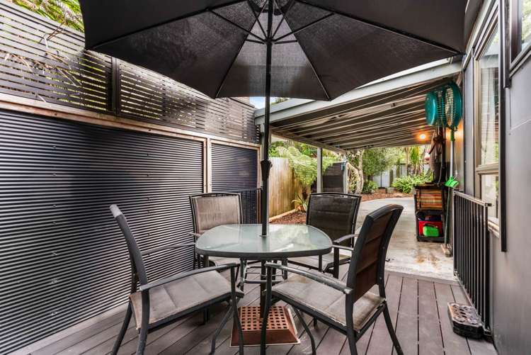 112 Woodlands Park Road Titirangi_20