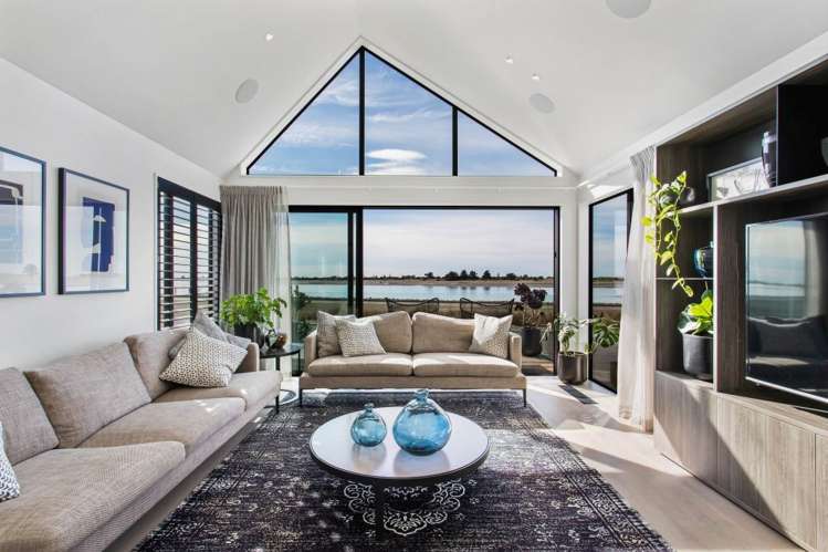 27 Beachville Road Redcliffs_7