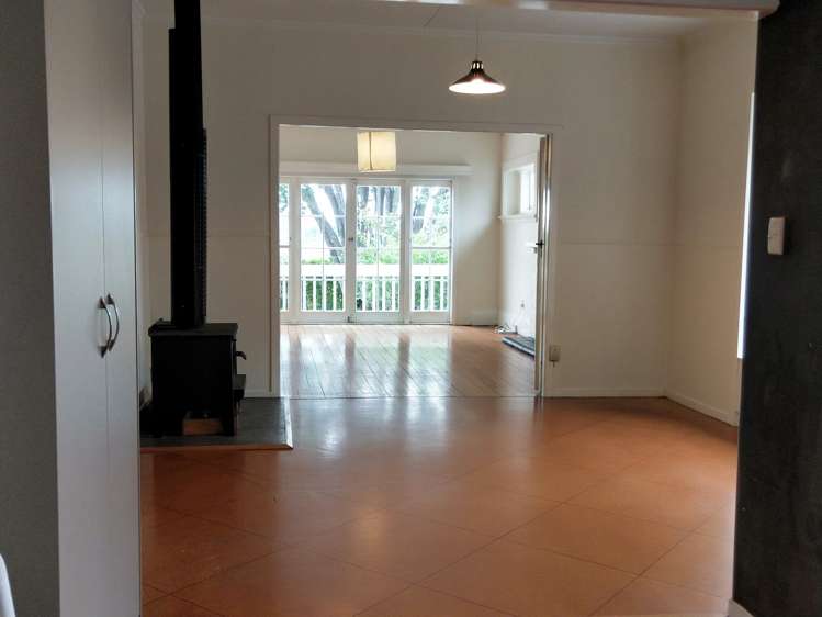 55 Willerton Avenue New Lynn_4