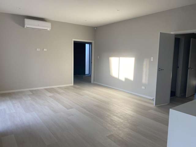 20C Imatra Place Sunnyhills_1