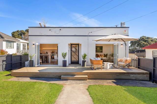 Immaculate First Home - No Body Corporate Fees!