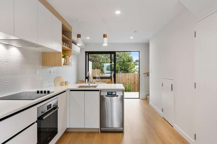 72e Weatherly Road Torbay_4