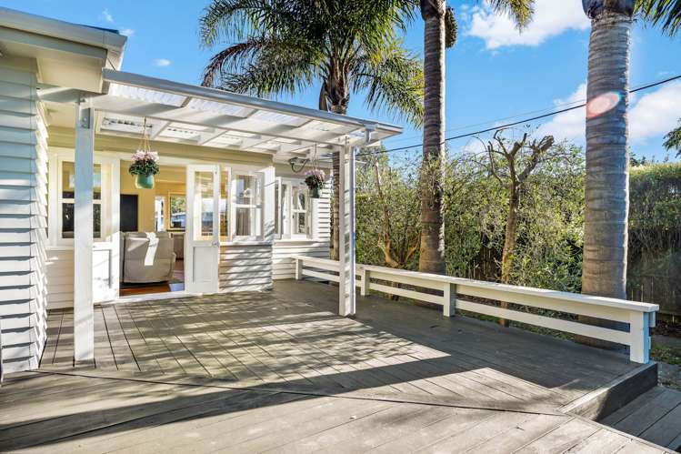 237 Parkhurst Road Parakai_1
