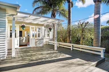 237 Parkhurst Road_3