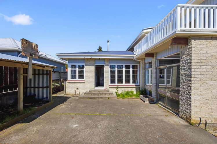 8 Hillview Crescent Taumarunui_21