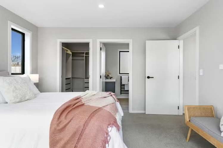  2/74 Hinemoa Avenue Taupō_11