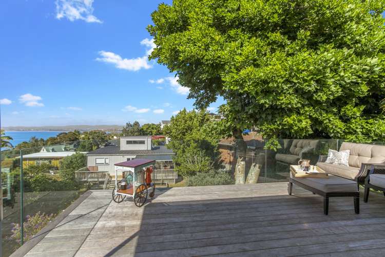 13a Sea Vista Avenue Beach Haven_30