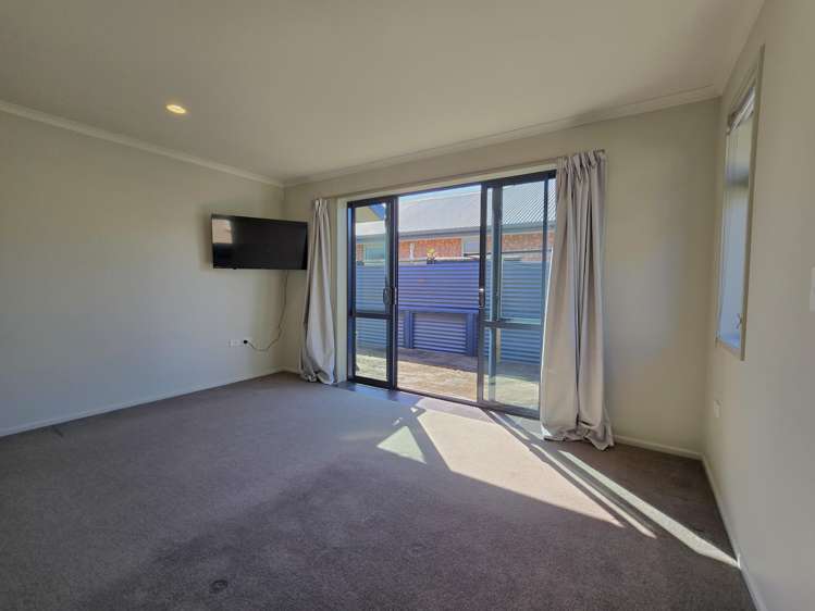 114 Sewell Street Hokitika_13