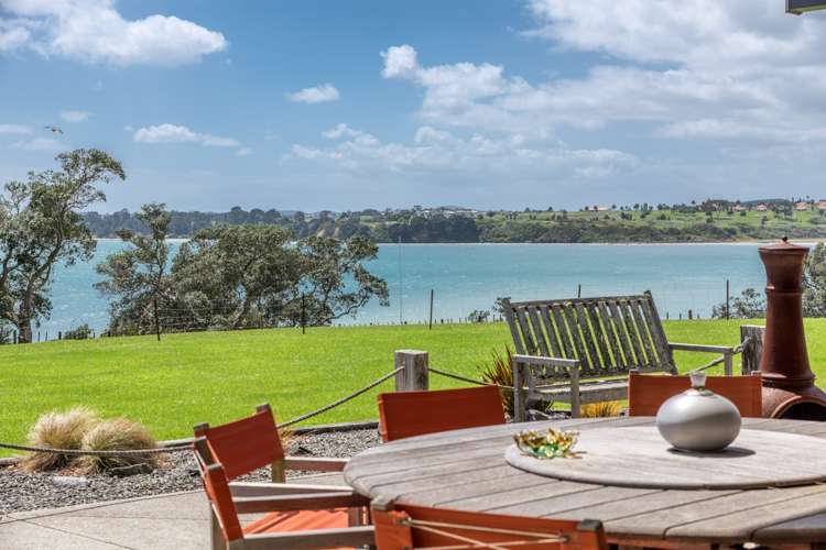 389 Clifton Road Whitford_12