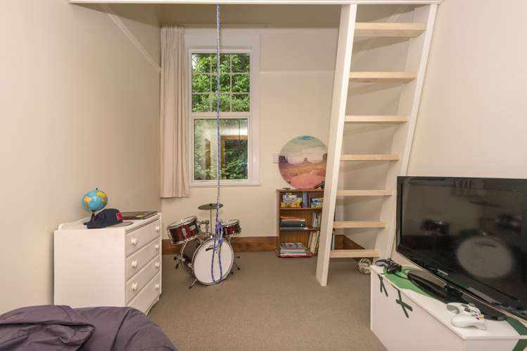 22 Hurahura Road Inner Kaiti_16