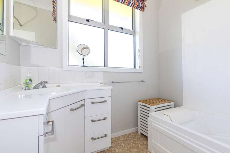 61 Salisbury Road Salisbury_15