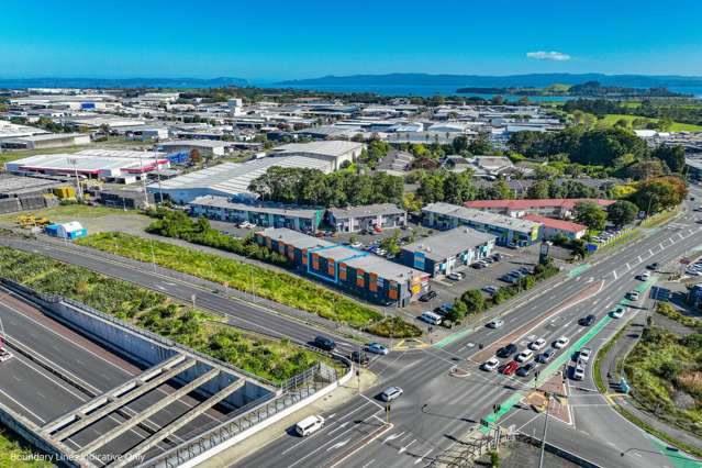 Unit 11 & 12 / 203 Kirkbride Road Mangere Bridge_2