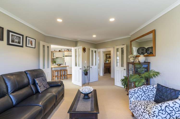 6 Royal Heights Glen Avon_16