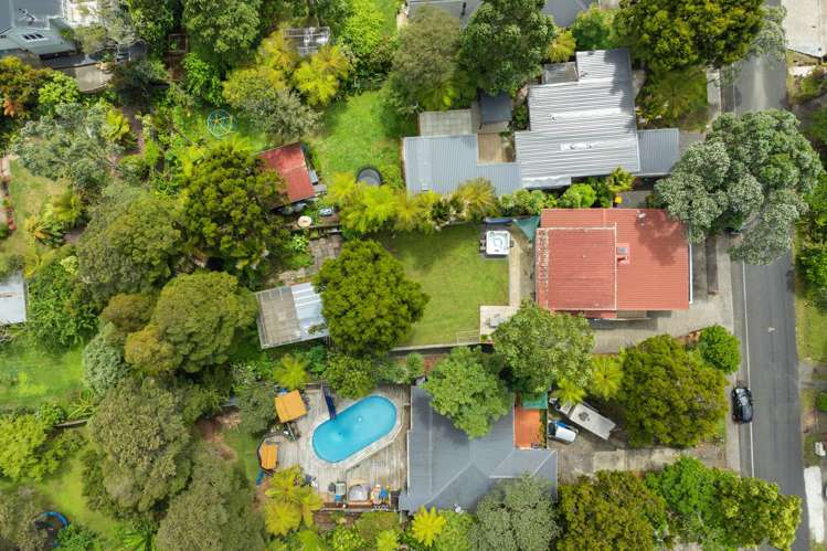 13 Hollywood Avenue Titirangi_20