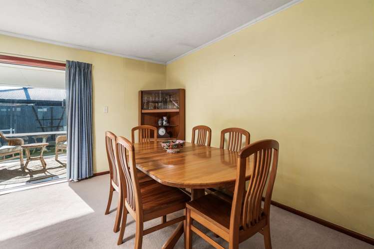 2/111A Rose Street Somerfield_9