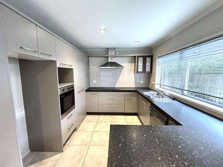 5 Oswald Close Flat Bush_6