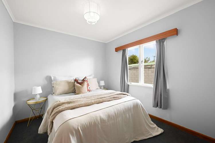 2 Edinburgh Road Hillcrest_14