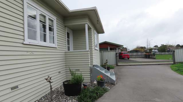 36 King Street Waiuku_2