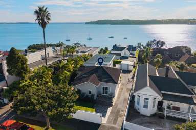 11 Marine Parade_1