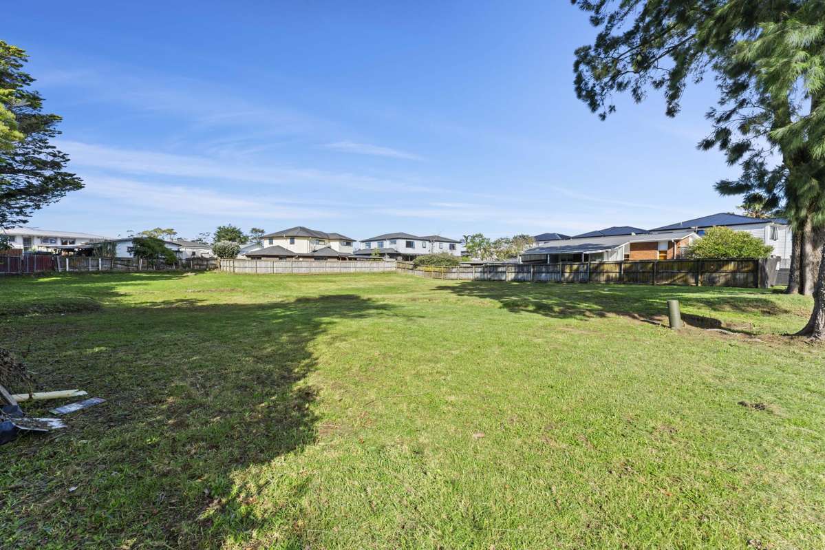 68 & 70 Riverpark Crescent_3