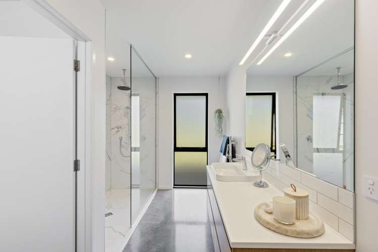 39 Aratapu Street Waitara_21