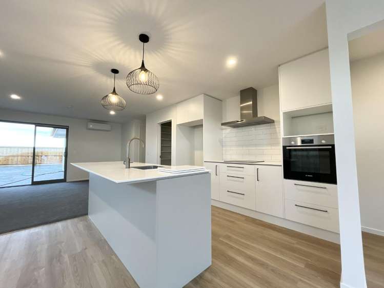 31 Chartreuse Way 11103_2