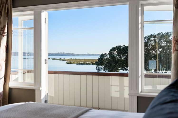 15 Lynch Street Point Chevalier_19