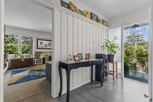 293 Swanson Road Ranui_2