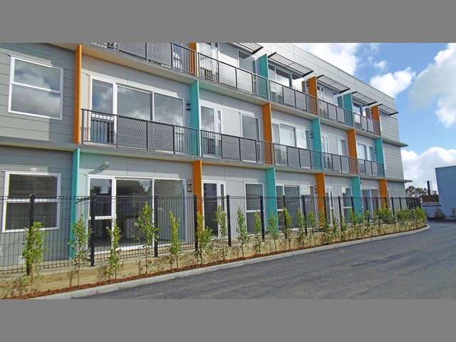 215/19 Charles St 10695_1