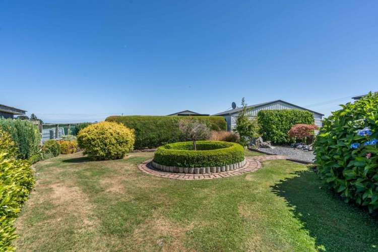 473 Avon Road Tisbury_17