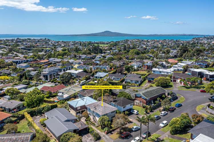 54a Whytehead Crescent Saint Heliers_14