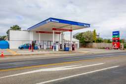 Premium location fuels investor interest in fuel stop