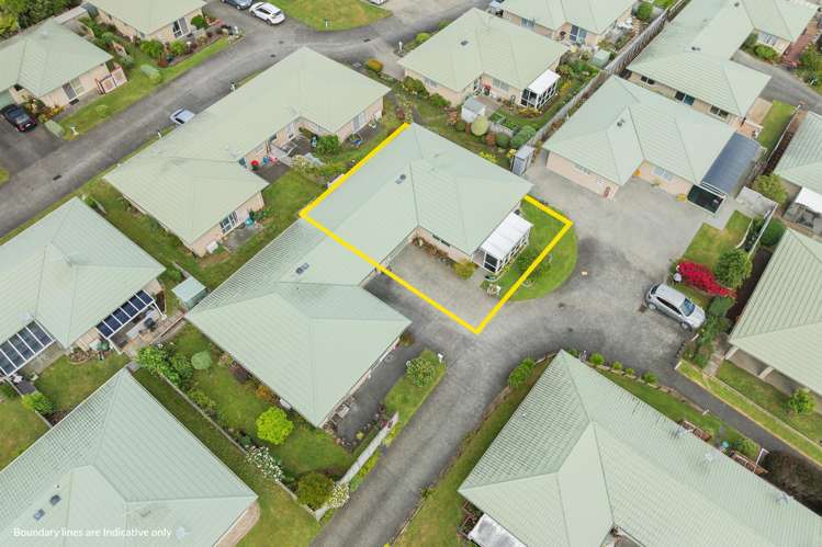 50/8 Village Place Tuakau_16