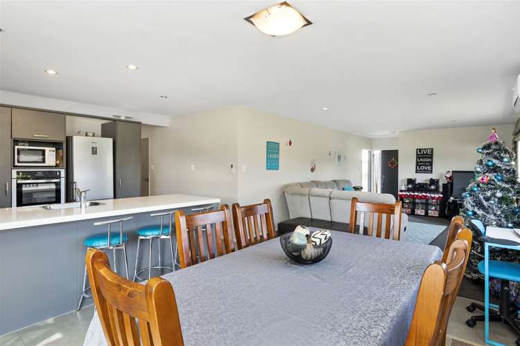 31 Scoria Close Pyes Pa_4