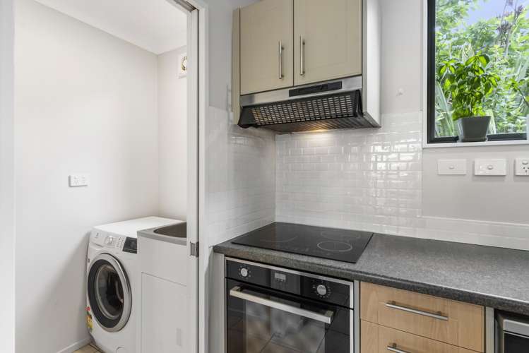 8/8 Monte Cassino Place Birkdale_17