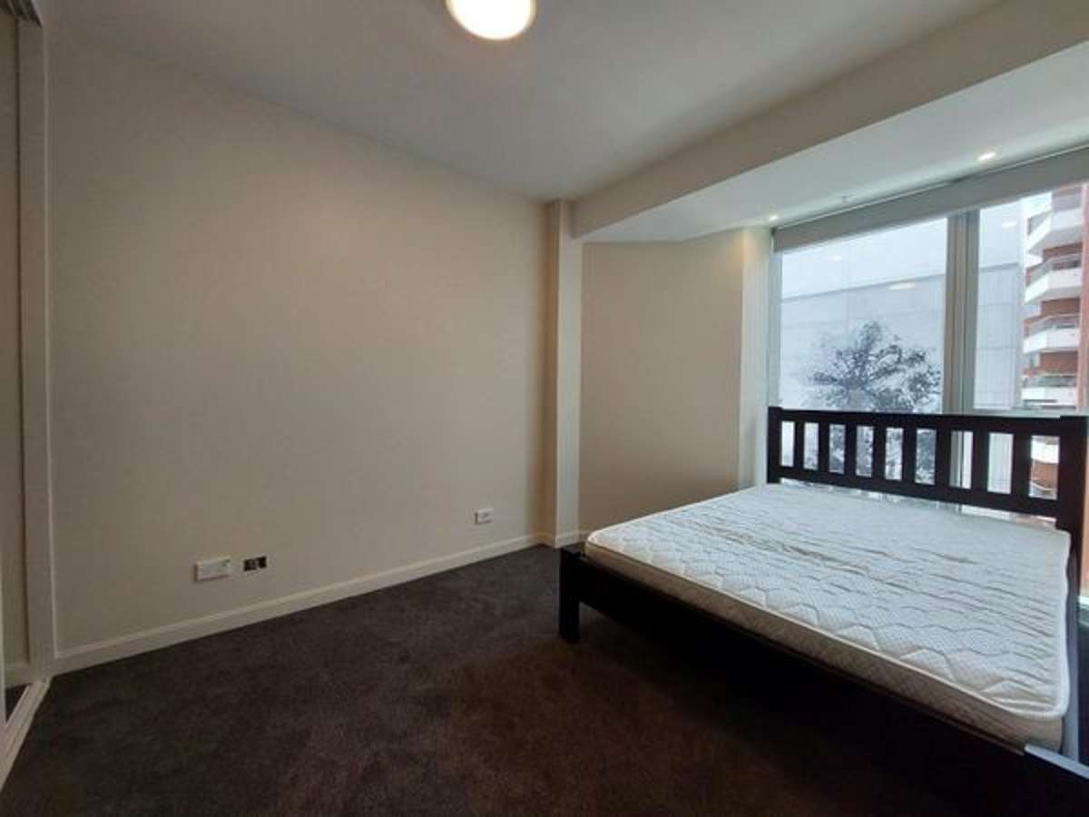 722/135 Hobson Street_5