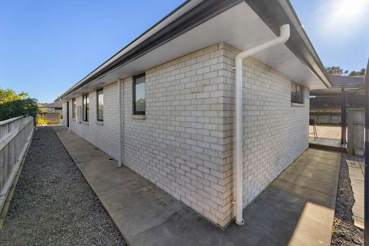 31 Atutahi Street Hurdon_26