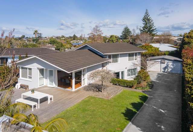 12 Fordyce Ave, Sunnyhills