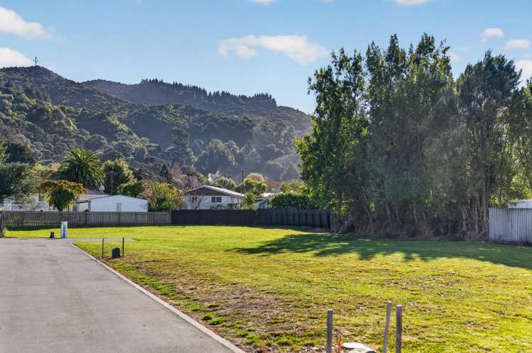 2 Lyttle Way Featherston_9