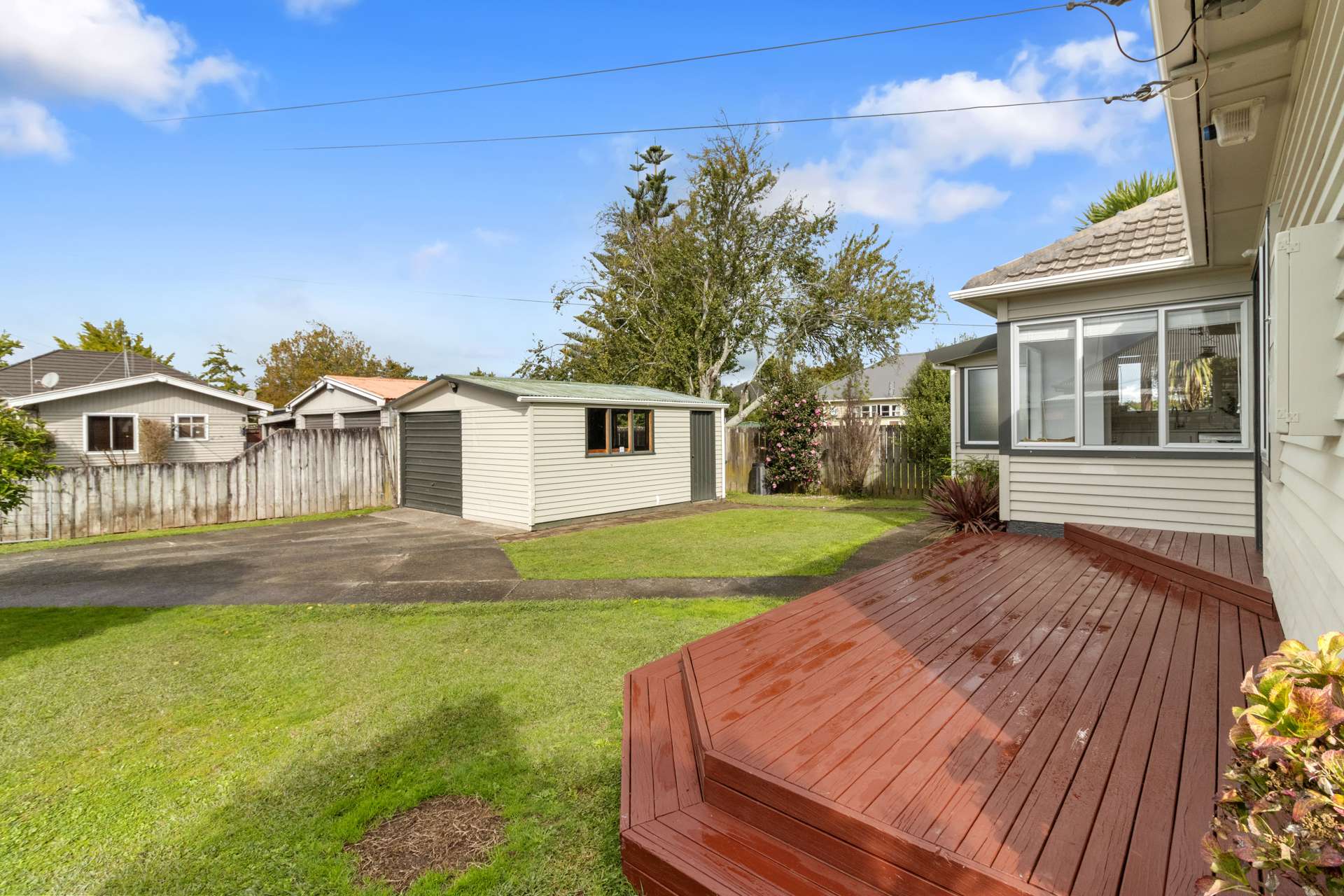 108 Rifle Range Road Dinsdale_0