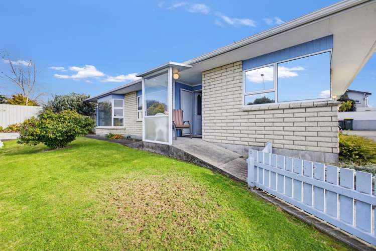 66 Tukapa Street Westown_29