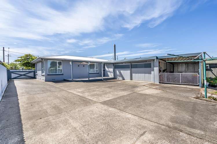400 North Road Waikiwi_18