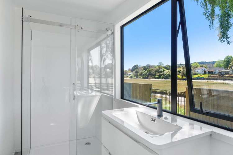 2 Cobden Street City Centre_30