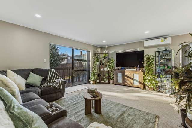 Space, Privacy and Parking - A Home that has all