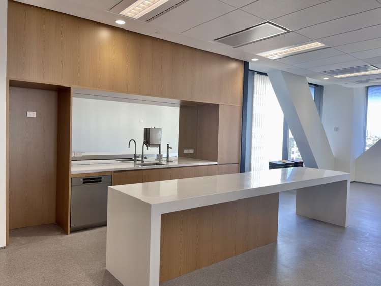 Part Level 16/11 - 19 Customs Street W Auckland Central_12