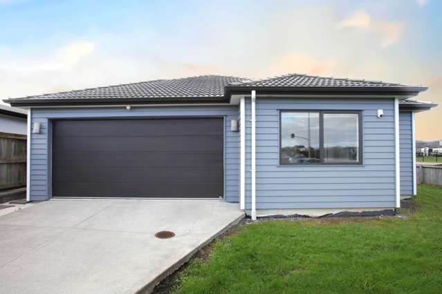 1 Castlepoint Avenue Takanini_2
