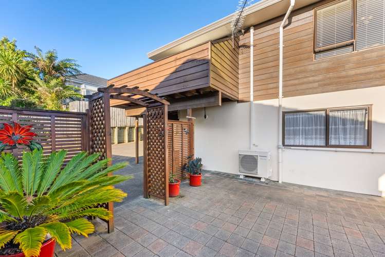 1/14a Richards Avenue Forrest Hill_17