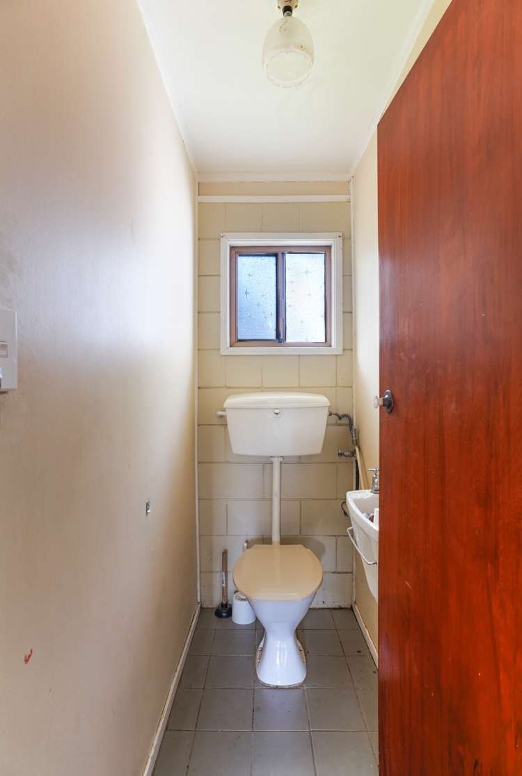 10 Sealand Place Mangere Bridge_17